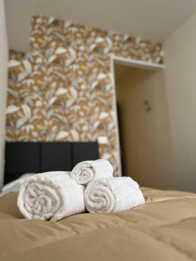 Hotel Brenta Parma Exteriör bild